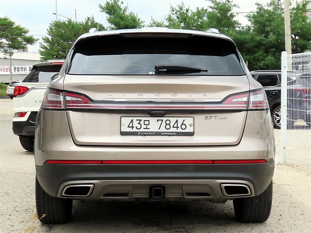 링컨 노틸러스 2.7 리저브 AWD 이미지 4
