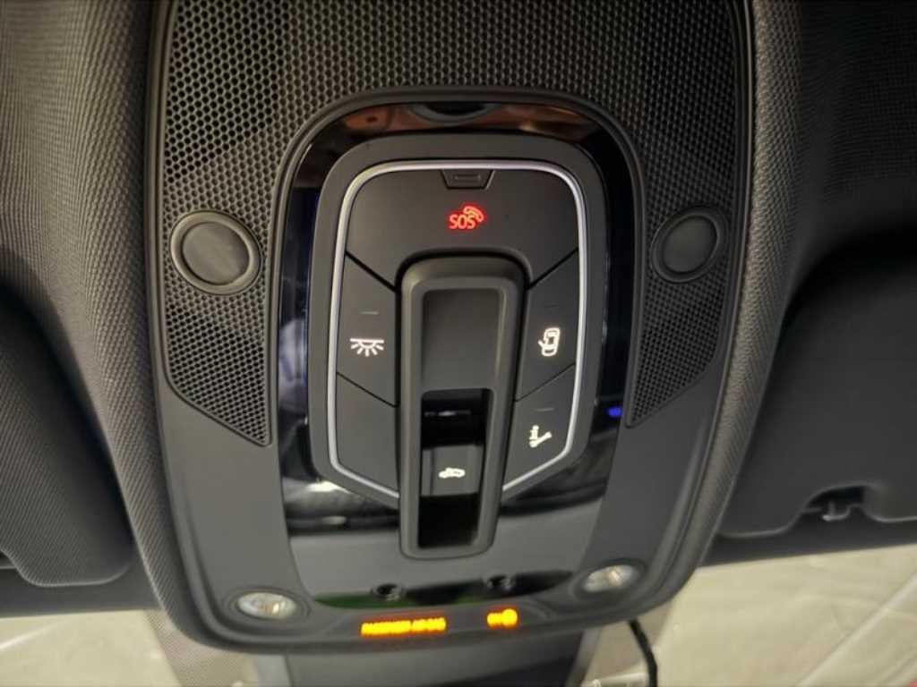 아우디 A6 A6 (C8) 45 TFSI 콰트로 프리미엄 이미지 15