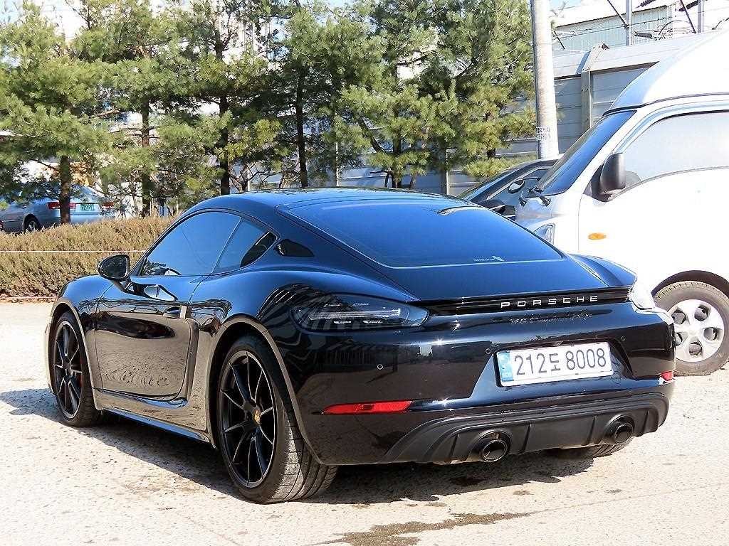 포르쉐 718 718 카이맨 4.0 GT4 이미지 3