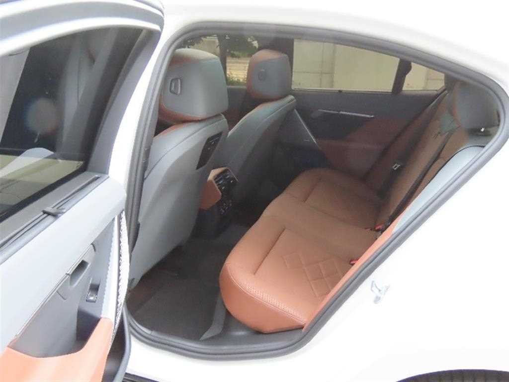 BMW 5시리즈 5시리즈 (G60) 530i xDrive M 스포츠 이미지 14