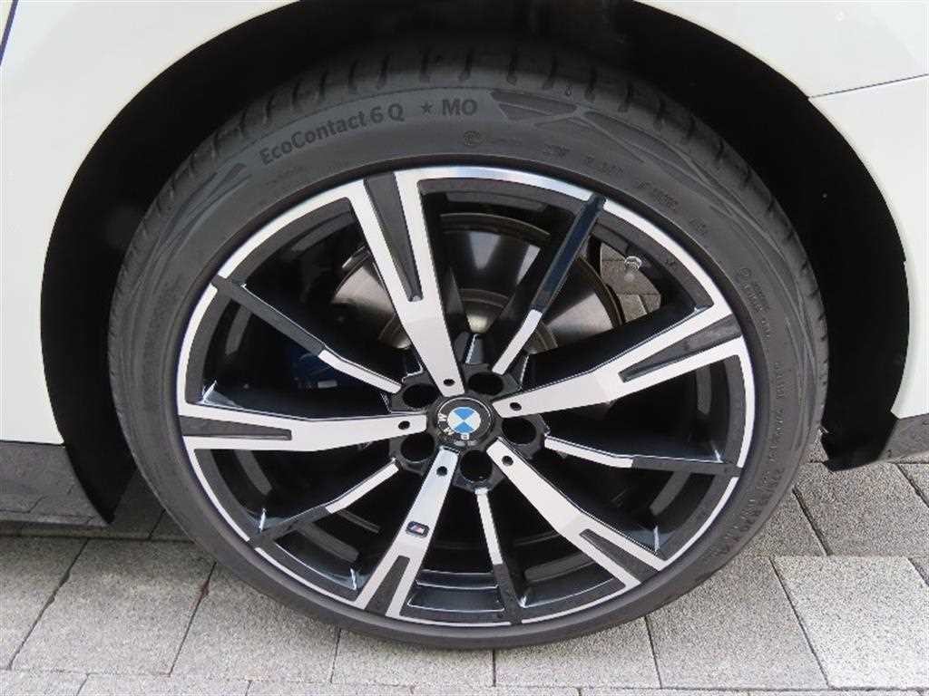 BMW 5시리즈 5시리즈 (G60) 530i xDrive M 스포츠 이미지 17