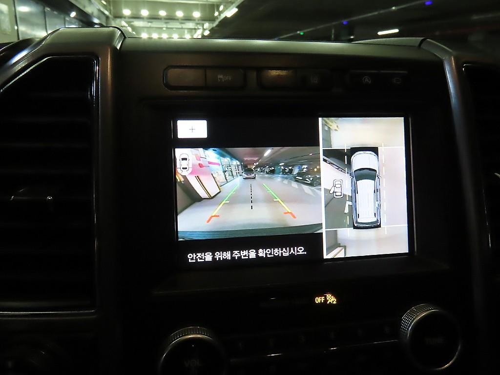 포드 익스피디션 3.5 EcoBoost Platinum 이미지 13