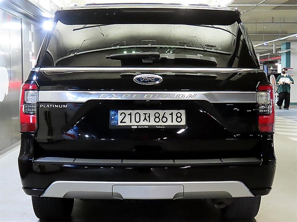 포드 익스피디션 3.5 EcoBoost Platinum 이미지 5