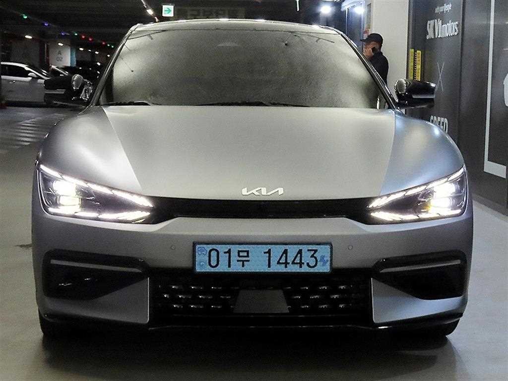 기아 EV6 롱레인지 GT Line 이미지 2