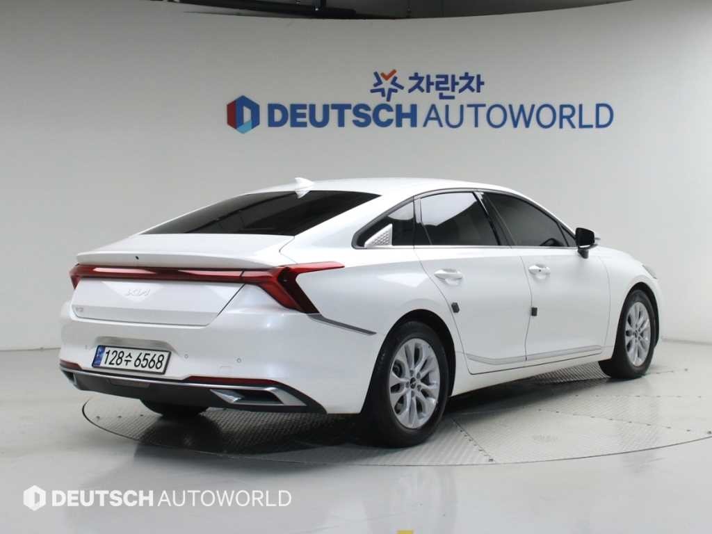 기아 K8 2.5 2WD 노블레스 라이트 이미지 2