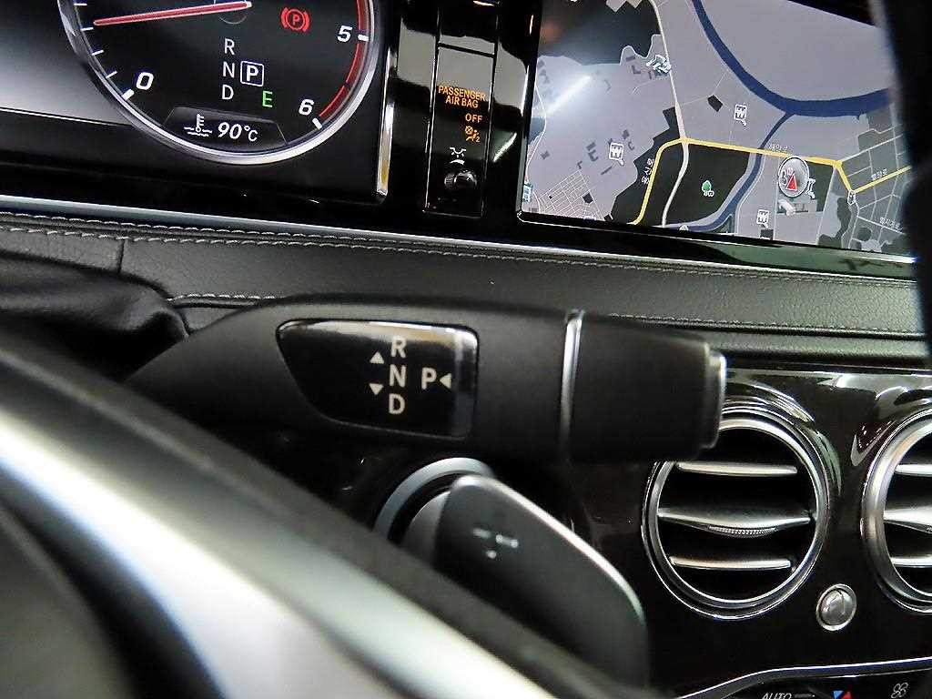 벤츠 S 클래스 S클래스-W222 S 350 d 4MATIC 이미지 10