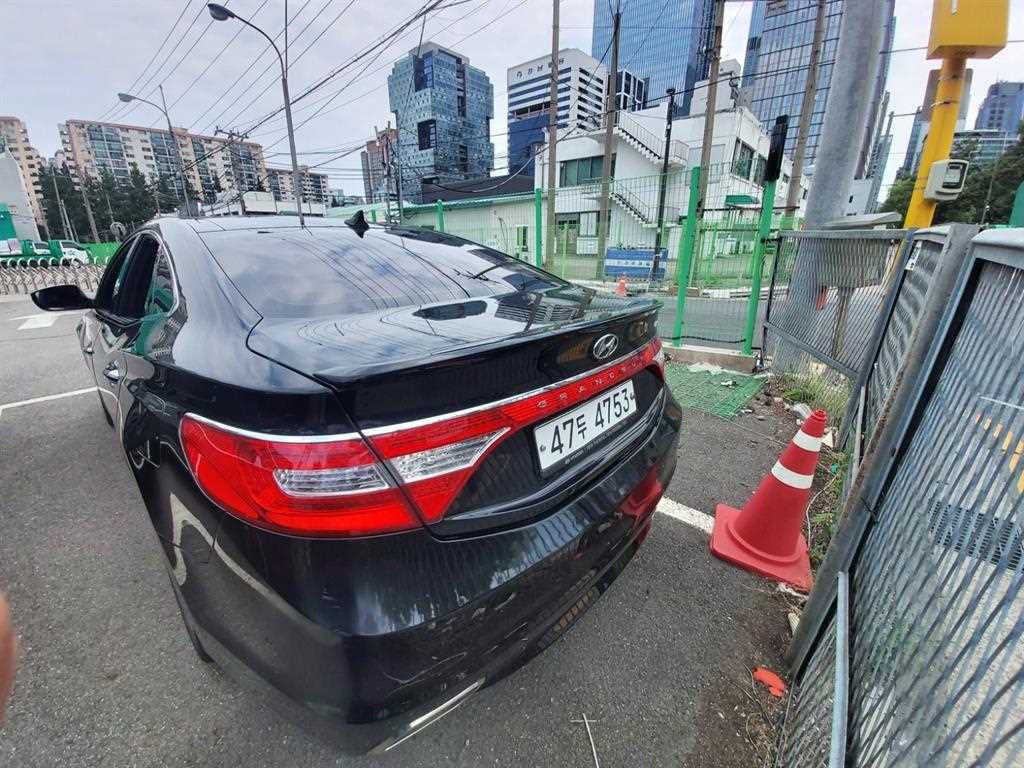 현대 그랜저 그랜저 HG LPG HG300 익스클루시브 이미지 2