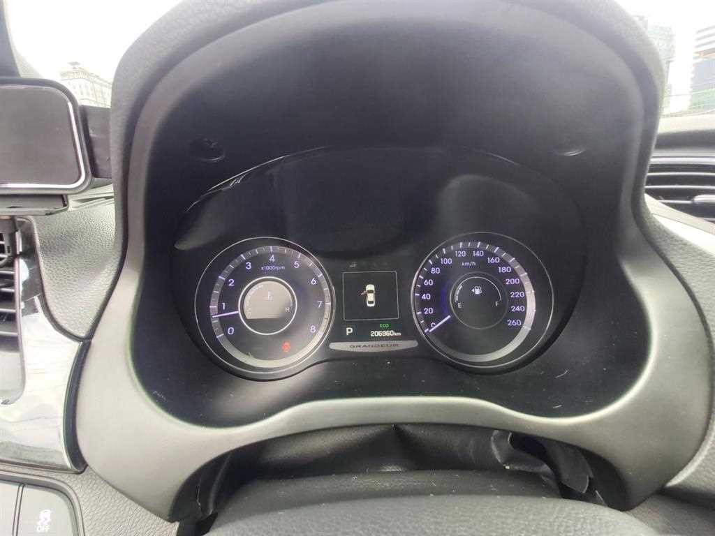 현대 그랜저 그랜저 HG LPG HG300 익스클루시브 이미지 3