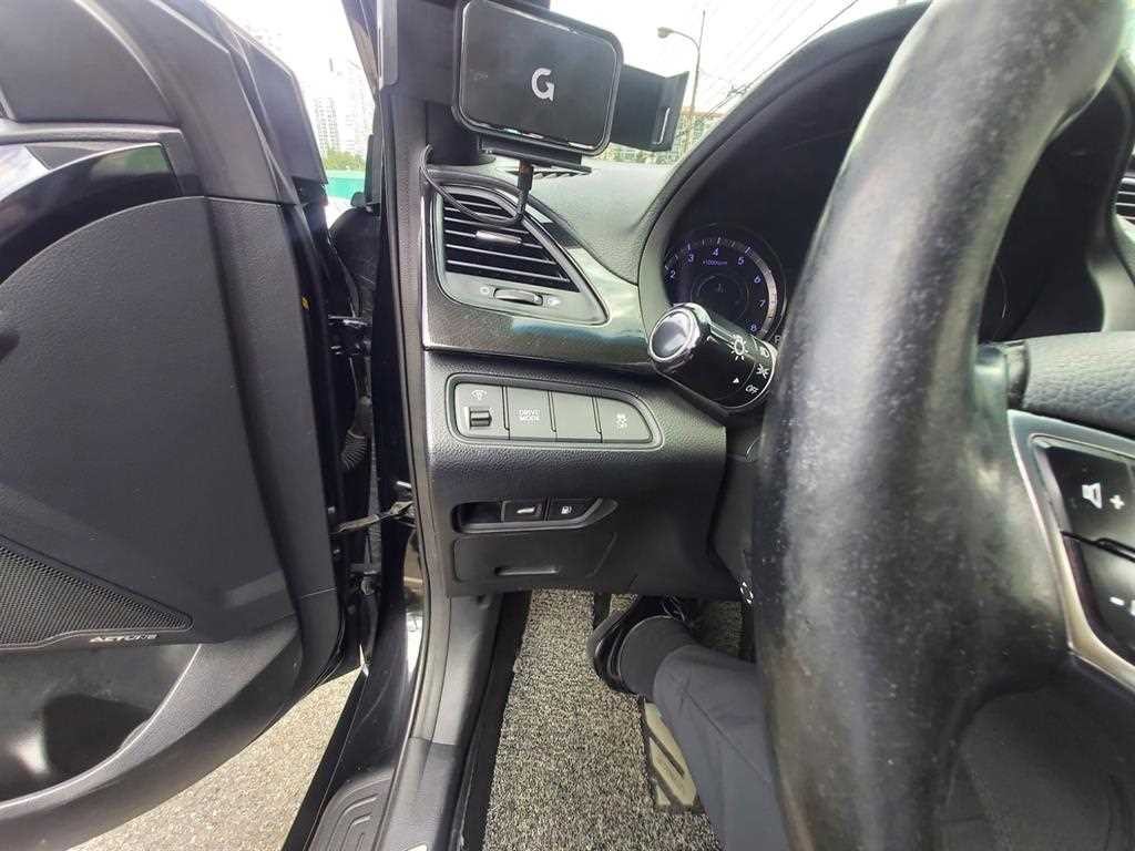현대 그랜저 그랜저 HG LPG HG300 익스클루시브 이미지 5
