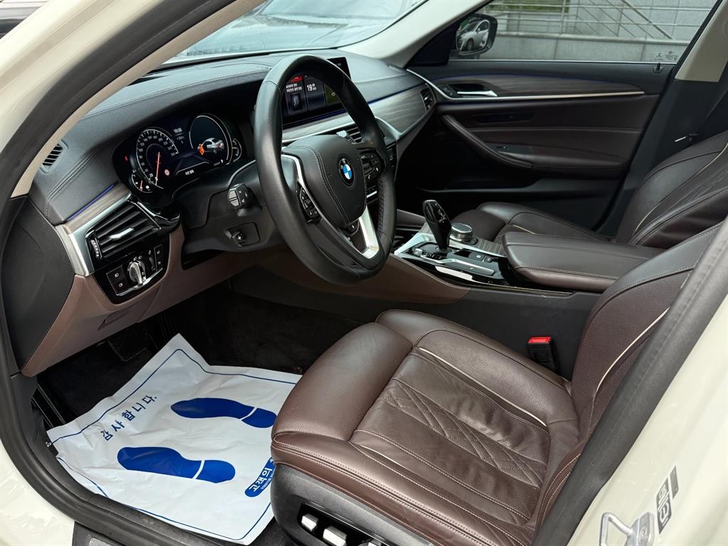 BMW 5시리즈 5시리즈 (G30) 530i xDrive 럭셔리 플러스 이미지 10