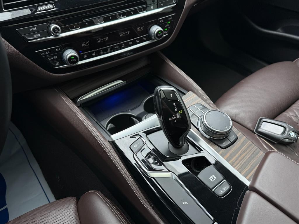 BMW 5시리즈 5시리즈 (G30) 530i xDrive 럭셔리 플러스 이미지 15