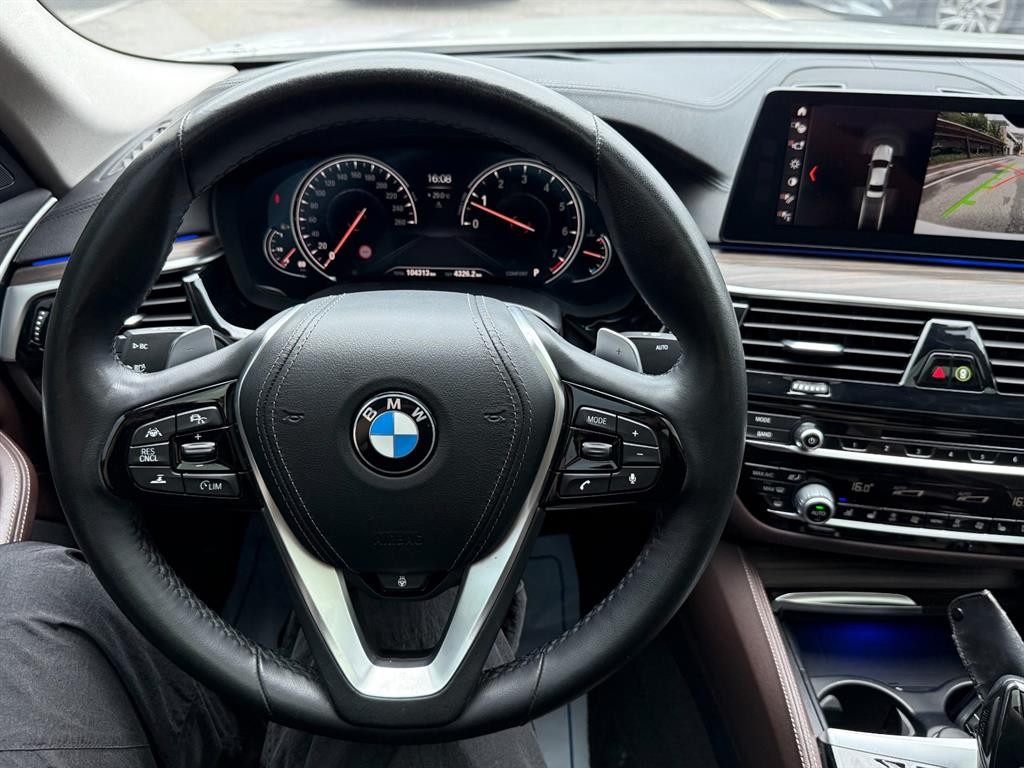 BMW 5시리즈 5시리즈 (G30) 530i xDrive 럭셔리 플러스 이미지 17
