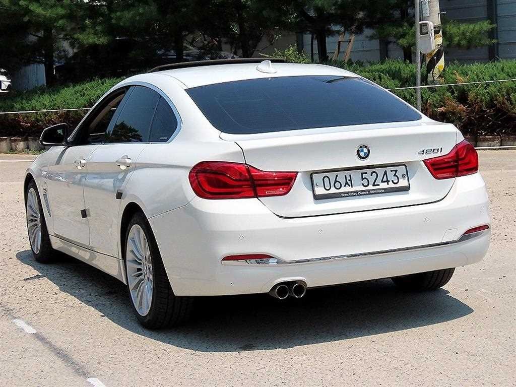 BMW 4시리즈 4시리즈 (F32) 420i 그란쿠페 럭셔리 이미지 3