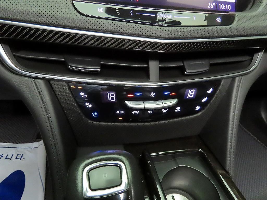 캐딜락 CT6 3.6 플래티넘 AWD 이미지 16