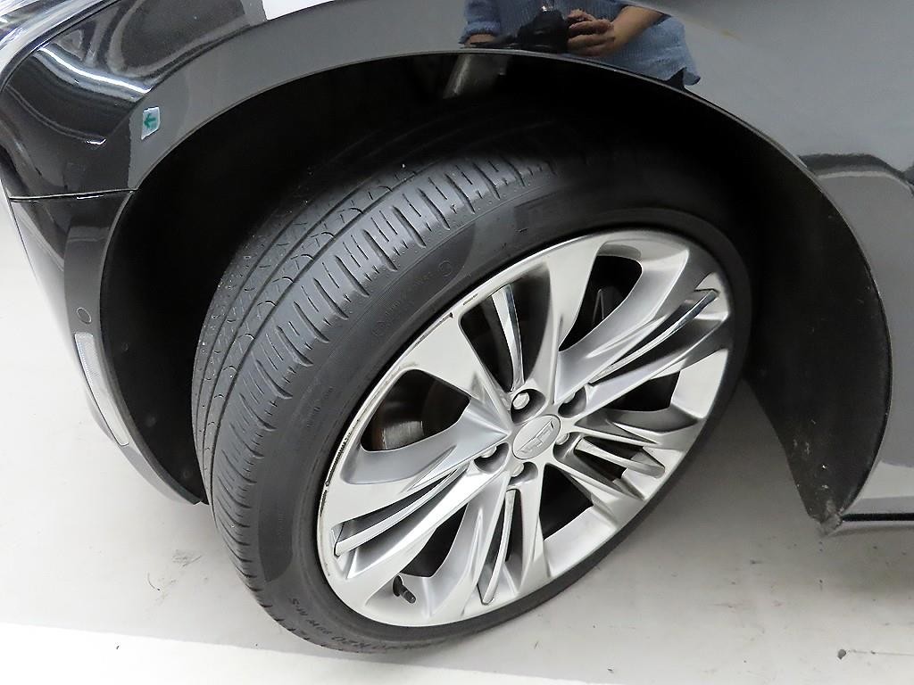 캐딜락 CT6 3.6 플래티넘 AWD 이미지 19