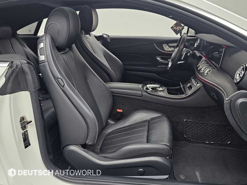 벤츠 E 클래스 E-클래스 W213 E220d 쿠페 이미지 10