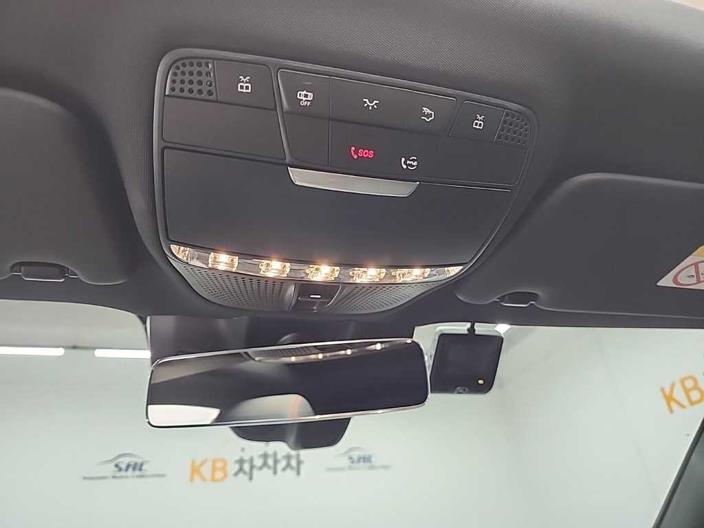 벤츠 E 클래스 E-클래스 W213 E53 AMG 4MATIC+ 쿠페 이미지 17