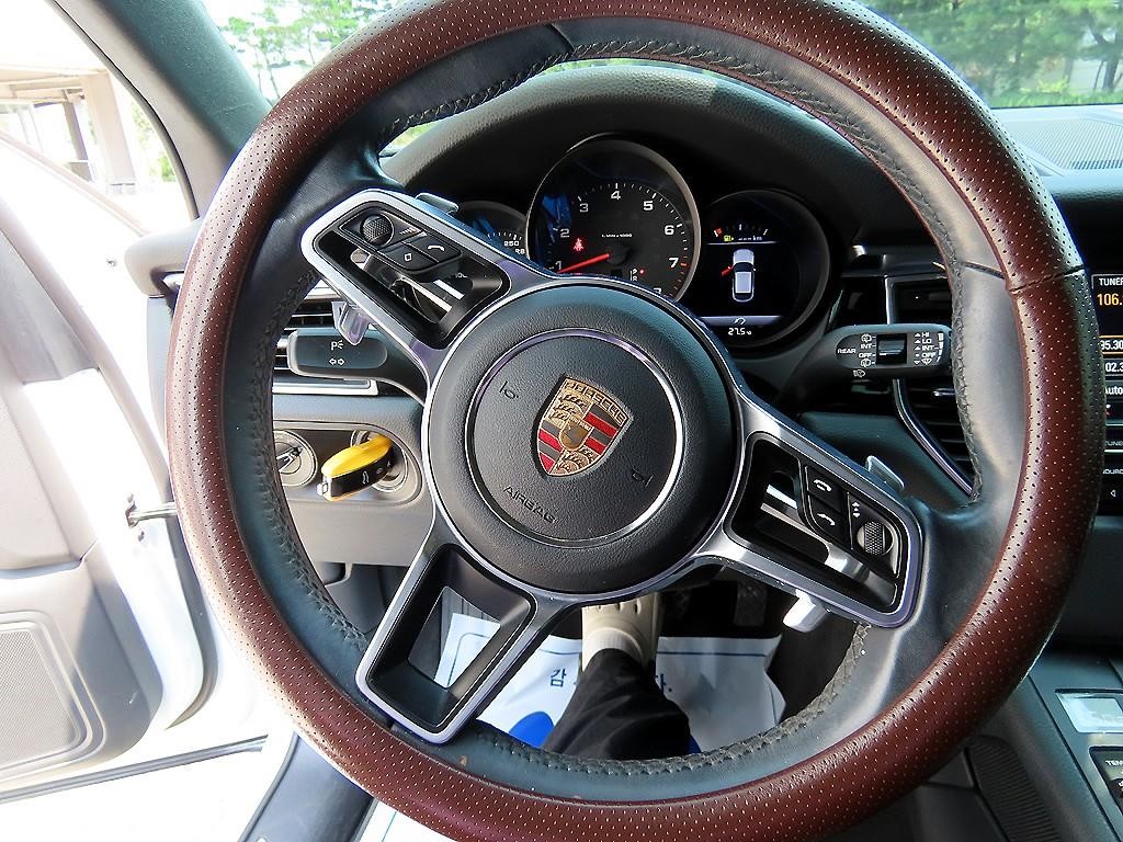 포르쉐 마칸 가솔린 2.0 이미지 8