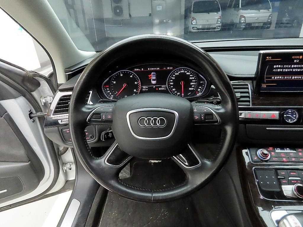 아우디 A8 뉴A8 3.0 TDI 콰트로 이미지 7