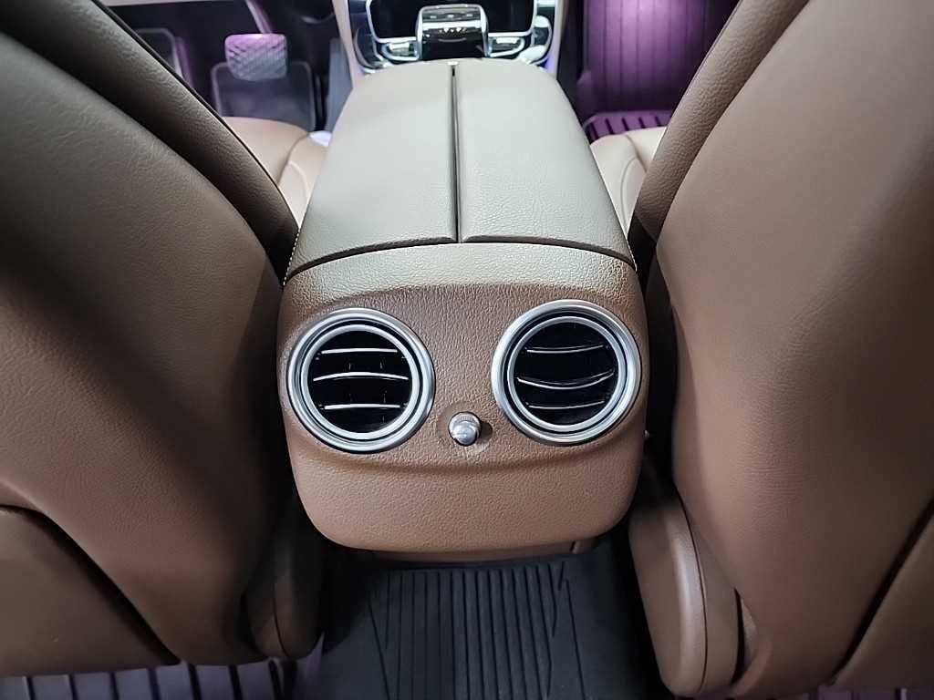벤츠 E 클래스 E-클래스 W213 E300 4MATIC 아방가르드 이미지 13