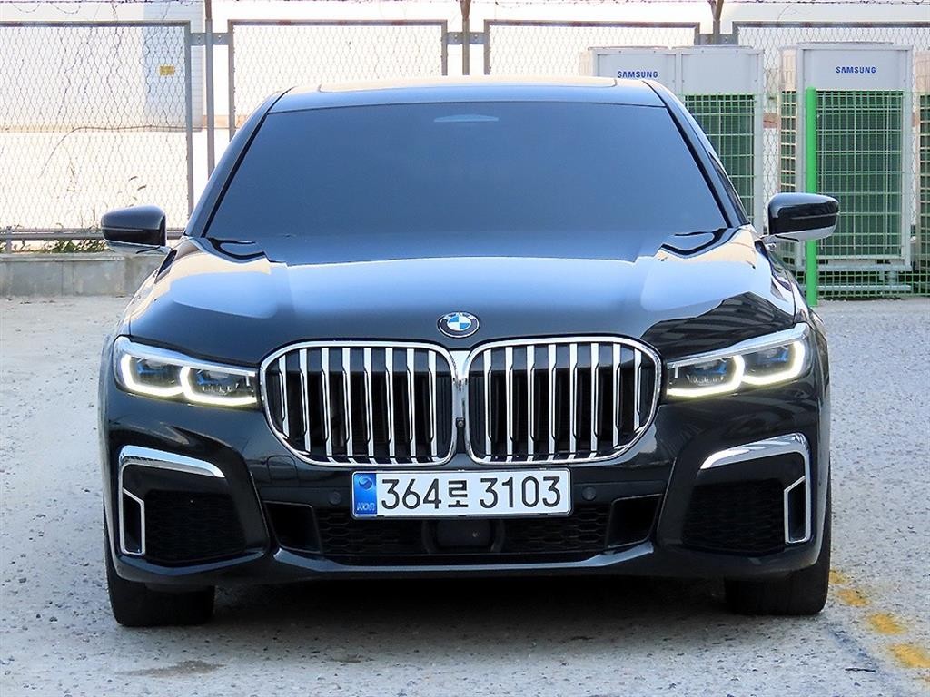 BMW 7시리즈 7시리즈 (G11) 730d xDrive M 스포츠 이미지 1