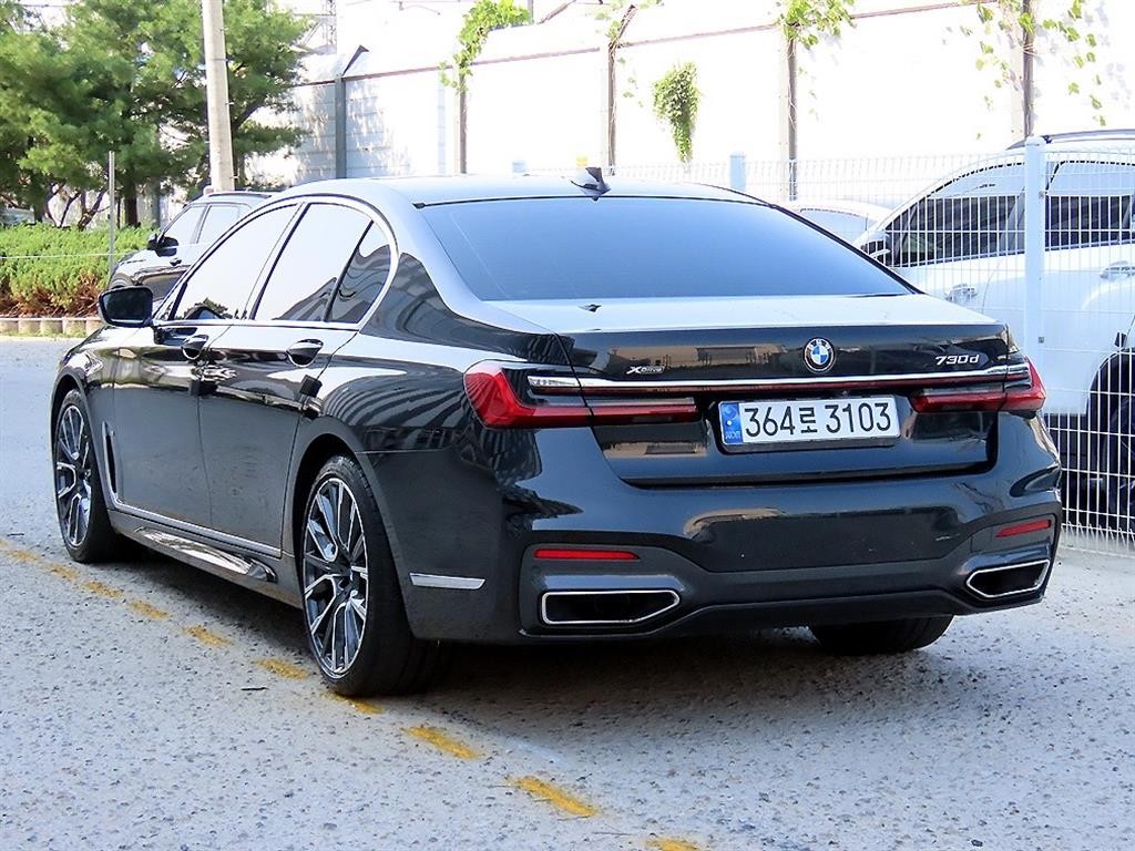 BMW 7시리즈 7시리즈 (G11) 730d xDrive M 스포츠 이미지 3