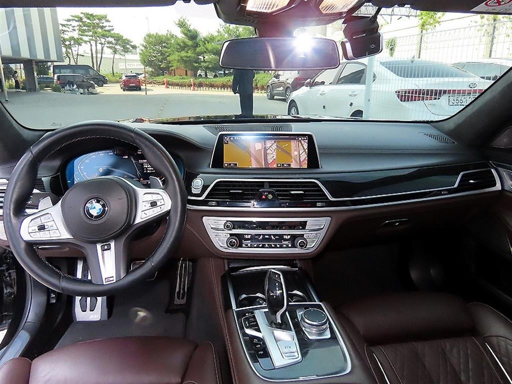 BMW 7시리즈 7시리즈 (G11) 730d xDrive M 스포츠 이미지 7