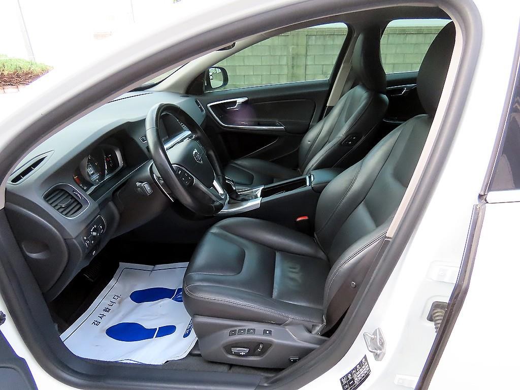 볼보 S60 뉴S60 D2 이미지 11
