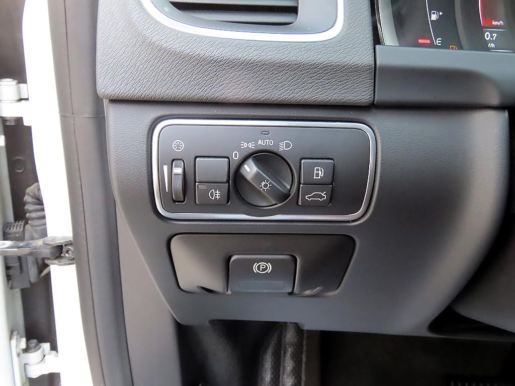 볼보 S60 뉴S60 D2 이미지 12