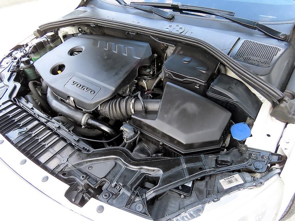 볼보 S60 뉴S60 D2 이미지 17
