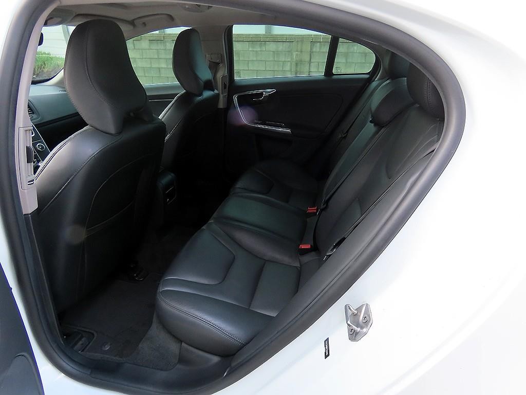 볼보 S60 뉴S60 D2 이미지 5