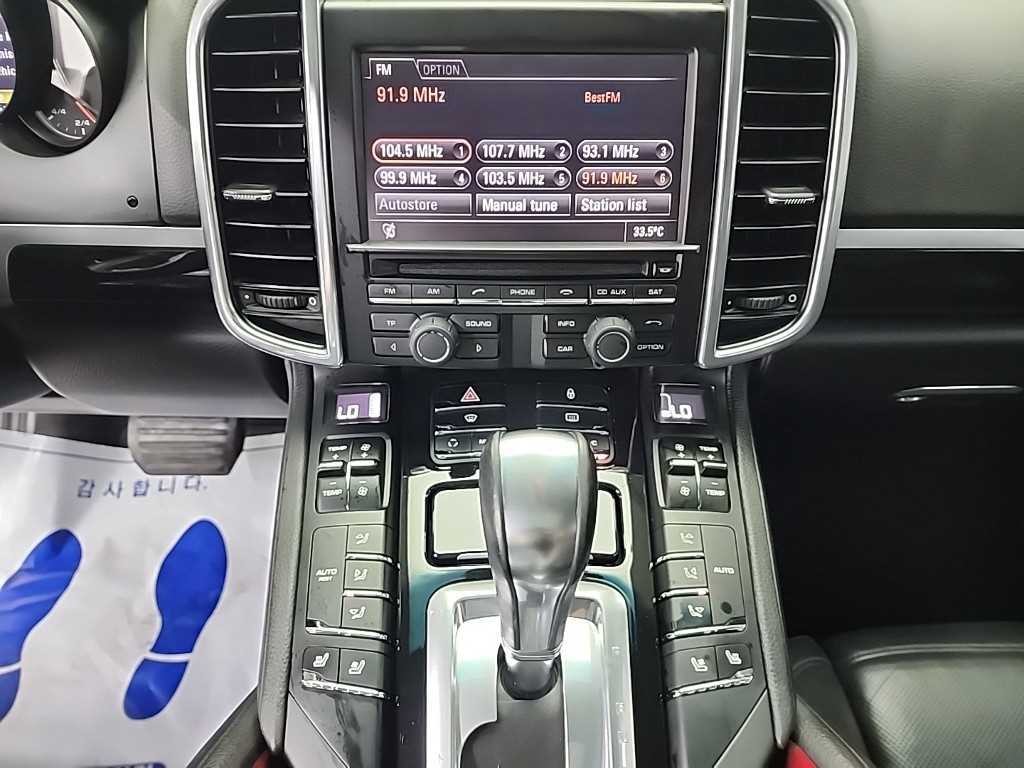 포르쉐 카이엔 뉴 카이엔 3.0 디젤 이미지 10