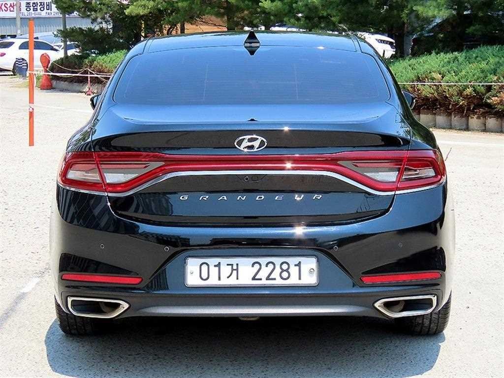 현대 그랜저 그랜저 IG 2.4 GDI 프리미엄 스페셜 이미지 4