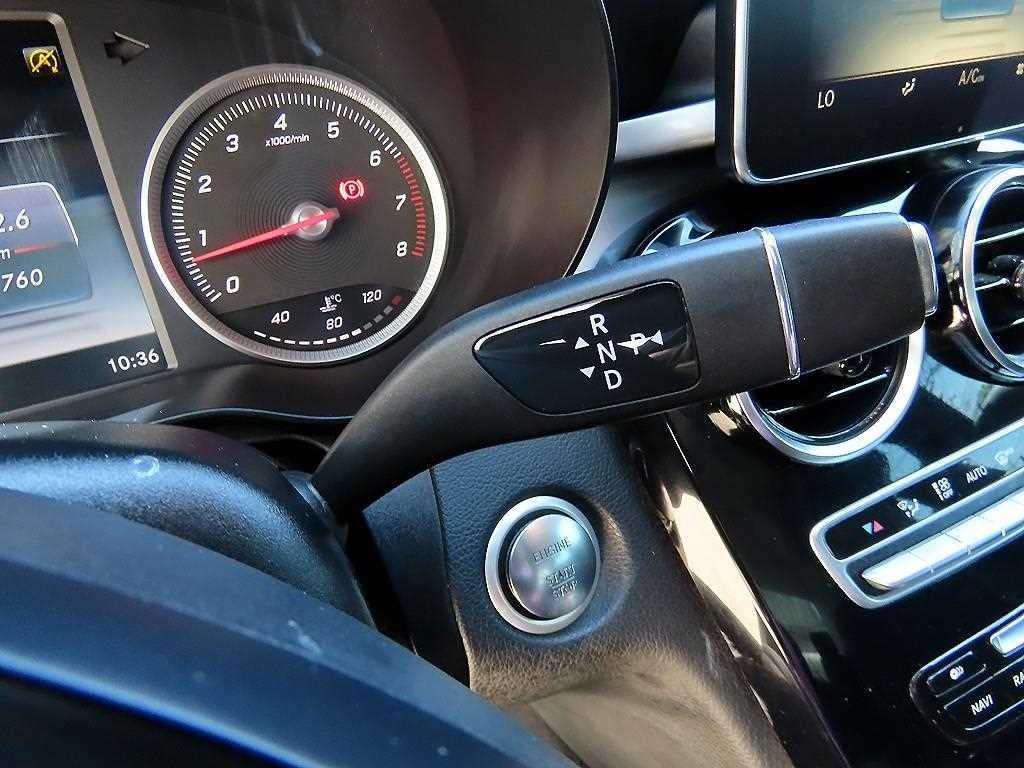 벤츠 C 클래스 C클래스 W205 C200 이미지 10