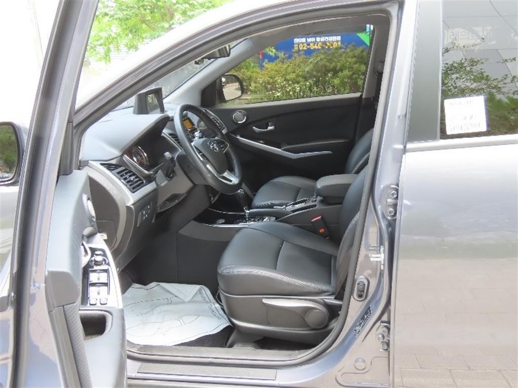 KG모빌리티(쌍용) 코란도 뉴스타일코란도C 2.2 RX 2WD 고급형 이미지 13
