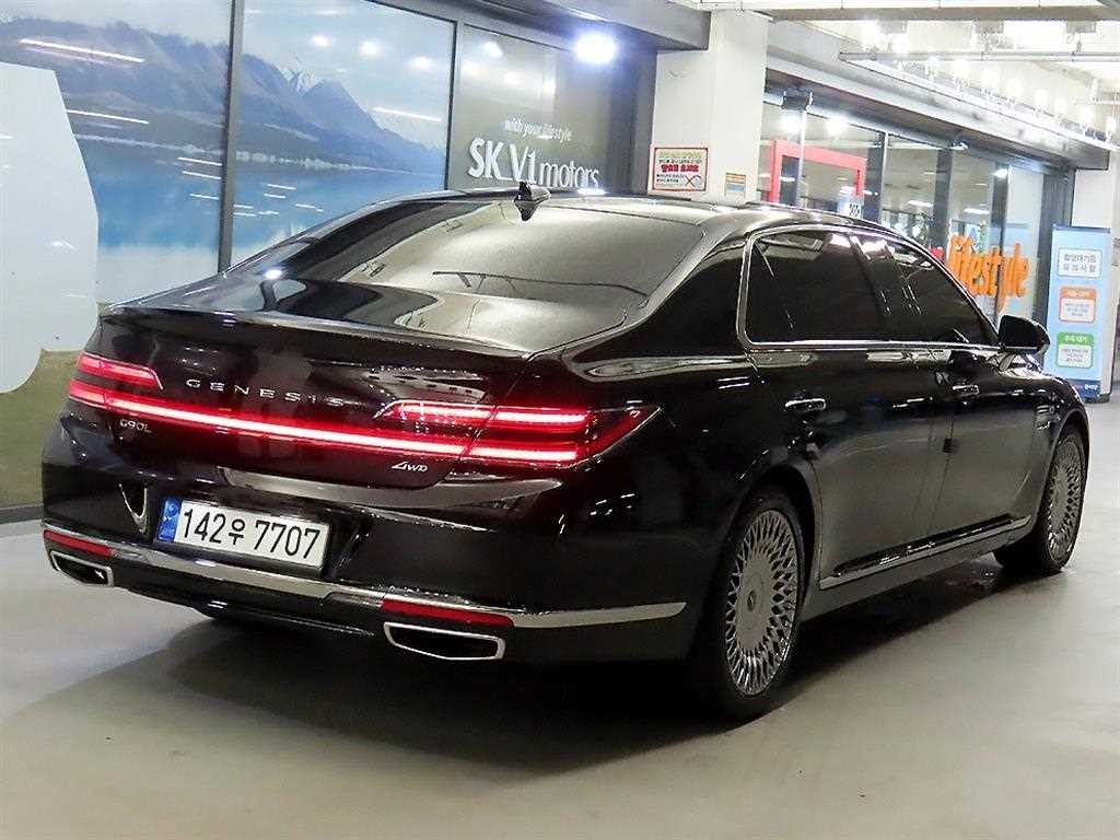 제네시스 G90 5.0 GDI AWD 리무진 프레스티지 이미지 4