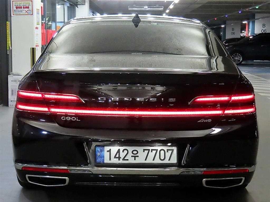 제네시스 G90 5.0 GDI AWD 리무진 프레스티지 이미지 5