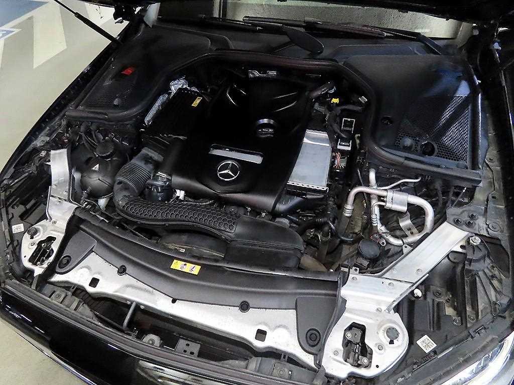 벤츠 E 클래스 E-클래스 W213 E200 아방가르드 이미지 19
