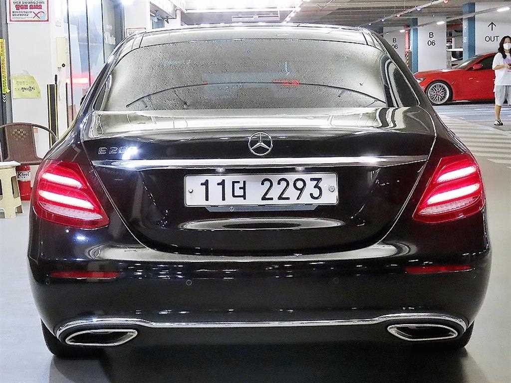 벤츠 E 클래스 E-클래스 W213 E200 아방가르드 이미지 5