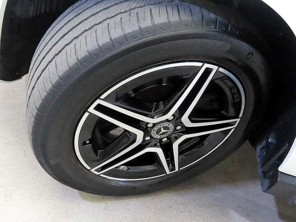 벤츠 GLE 클래스 GLE 클래스 W167 GLE 400d 4MATIC 쿠페 이미지 20