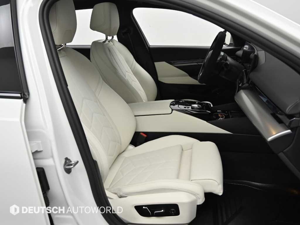BMW 5시리즈 5시리즈 (G60) 520i 스페셜 에디션 이미지 10