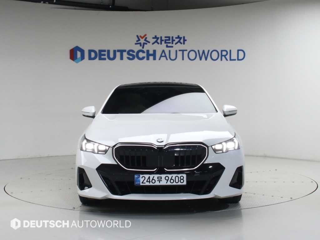 BMW 5시리즈 5시리즈 (G60) 520i 스페셜 에디션 이미지 3