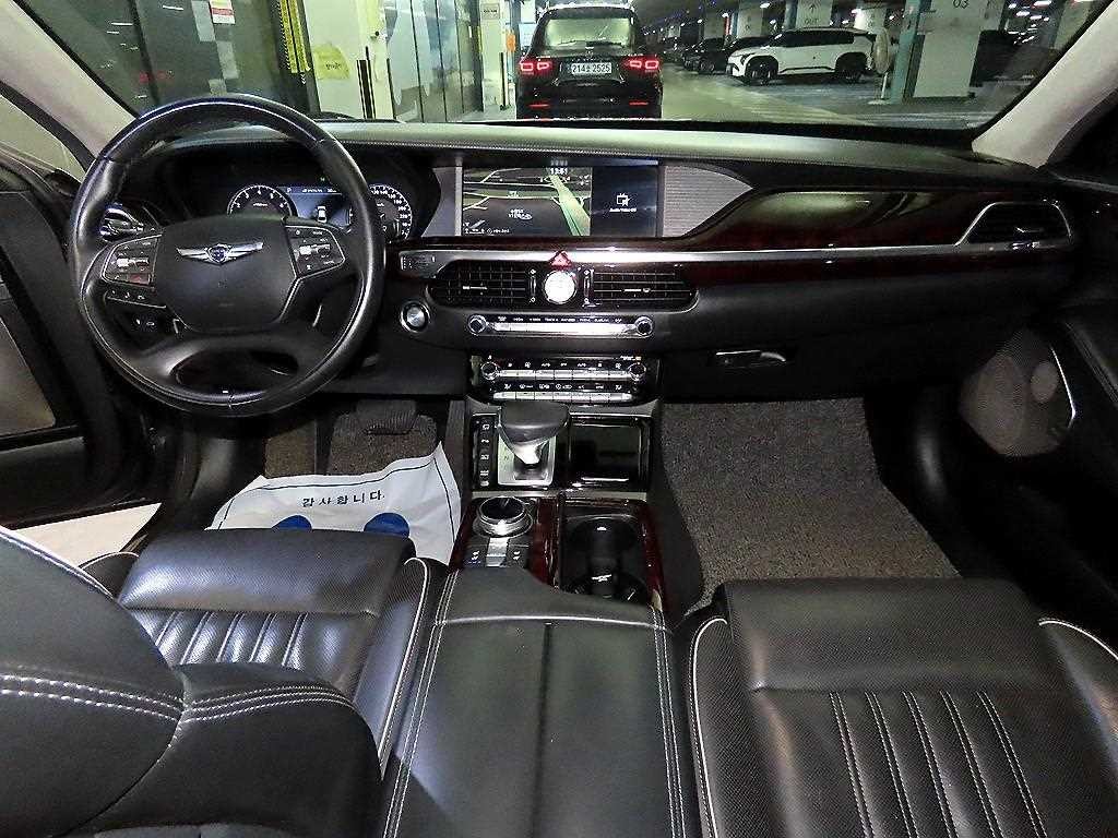 제네시스 EQ900 3.3 T-GDI AWD 프레스티지 이미지 10