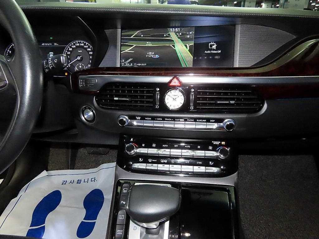 제네시스 EQ900 3.3 T-GDI AWD 프레스티지 이미지 11