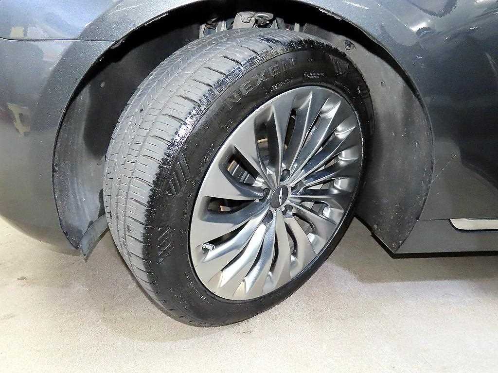 제네시스 EQ900 3.3 T-GDI AWD 프레스티지 이미지 20