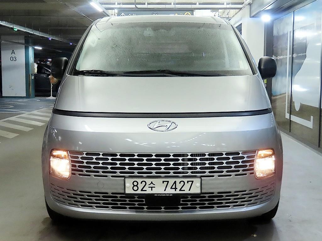 현대 스타리아 2WD 디젤 카고 스마트 3인승 이미지 2