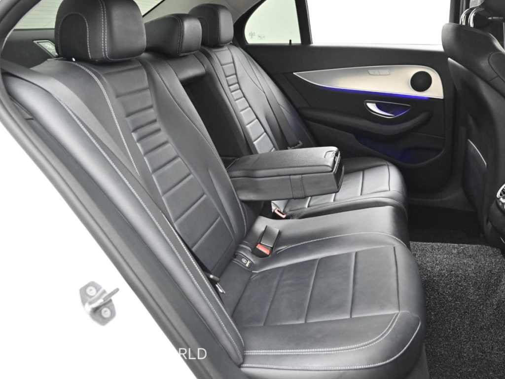 벤츠 E 클래스 E-클래스 W213 E200 아방가르드 이미지 12