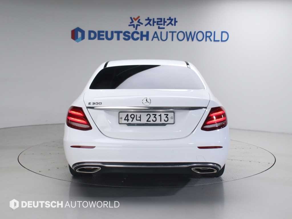 벤츠 E 클래스 E-클래스 W213 E200 아방가르드 이미지 4