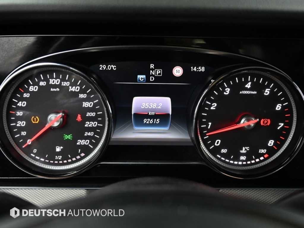 벤츠 E 클래스 E-클래스 W213 E200 아방가르드 이미지 8