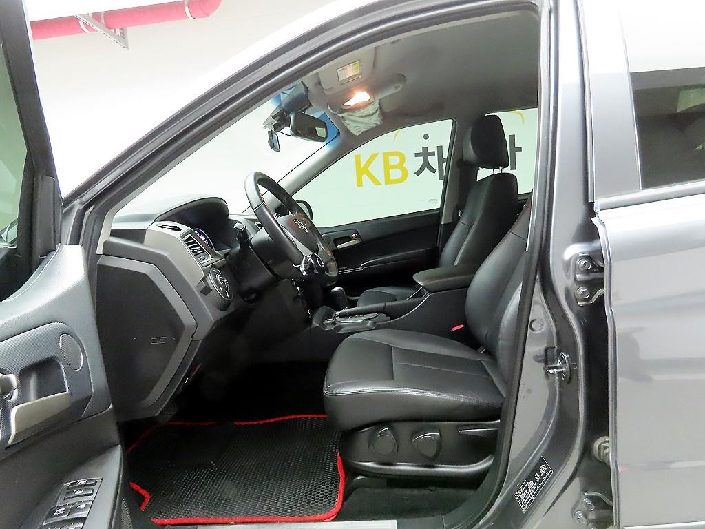 KG모빌리티(쌍용) 코란도 더뉴코란도스포츠 CX7(4WD) 클럽 이미지 13